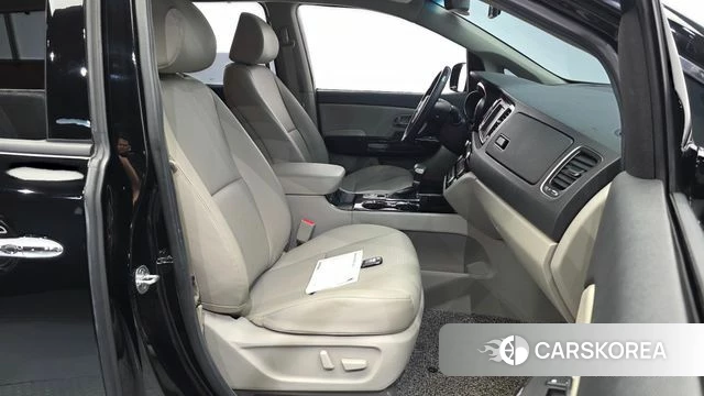 Kia The New Carnival id 5041423 из Кореи 18