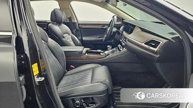Genesis G90 id 4988044 из Кореи 18