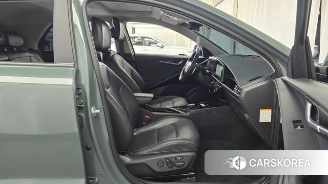 Kia Di Ol Nu Niro id 5026919 из Кореи 18
