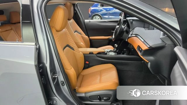 Lexus UX250h id 4899473 из Кореи 18