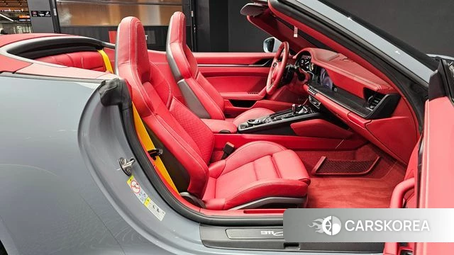 Porsche 911(992) id 4757855 из Кореи 18