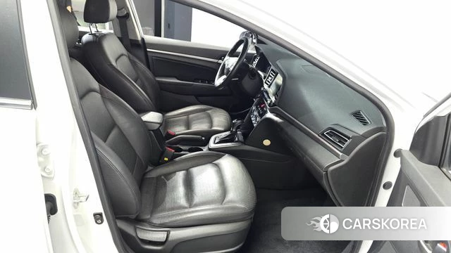 Hyundai The New Avante AD id 4610294 из Кореи 18