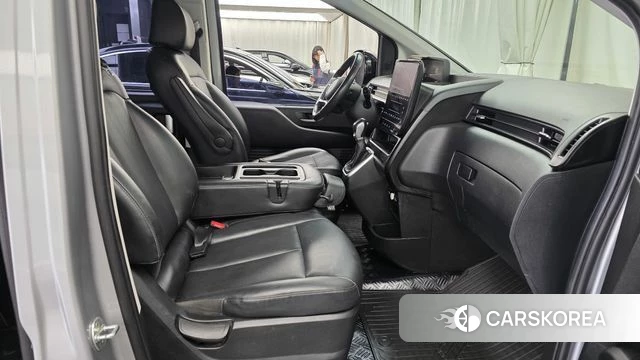 Hyundai Staria id 5017138 из Кореи 18