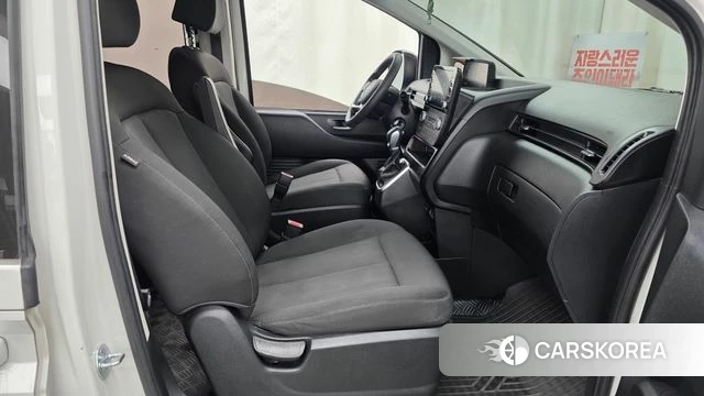 Hyundai Staria id 4541387 из Кореи 18