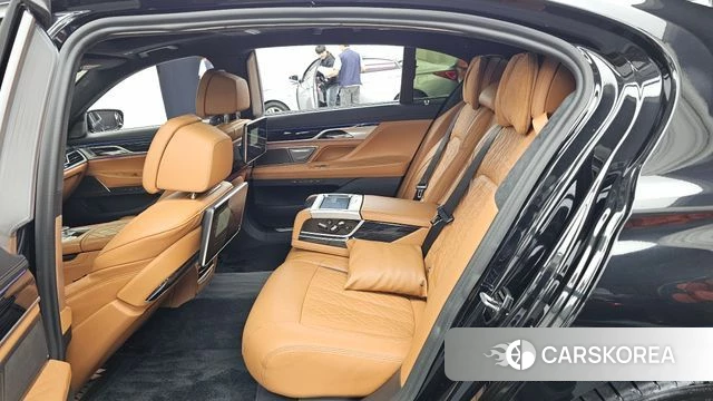 BMW 7 Series (G11) id 5017774 из Кореи 18