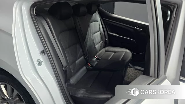 Hyundai The New Avante AD id 5048198 из Кореи 18
