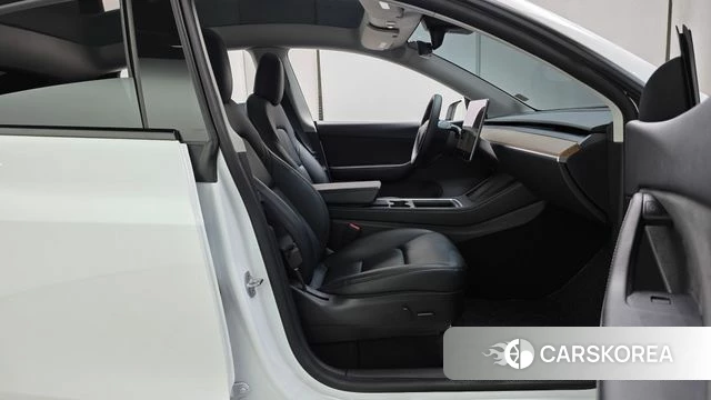 Tesla Model Y id 4793379 из Кореи 18