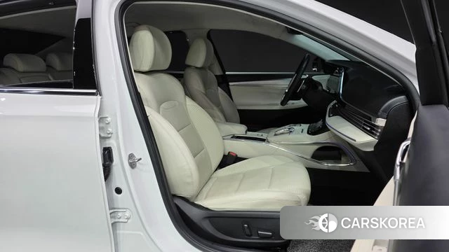 Hyundai The New Grandeur IG id 4835424 из Кореи 18