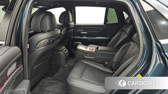 Genesis G90 (RS4) id 4935720 из Кореи 18