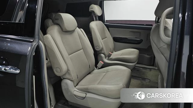 Kia The New Carnival id 4988121 из Кореи 18