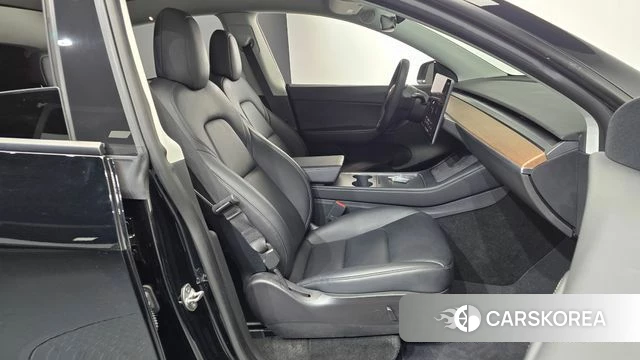 Tesla Model Y id 4991848 из Кореи 18