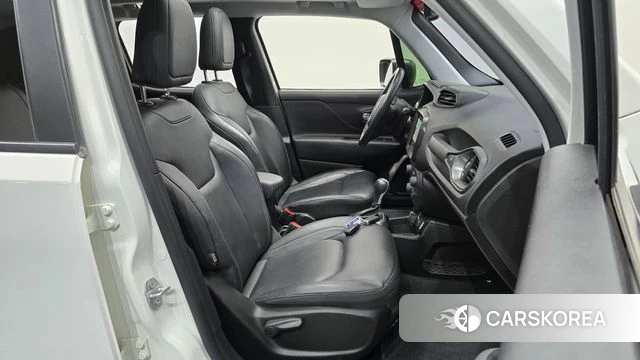 Jeep Renegade id 4992688 из Кореи 18