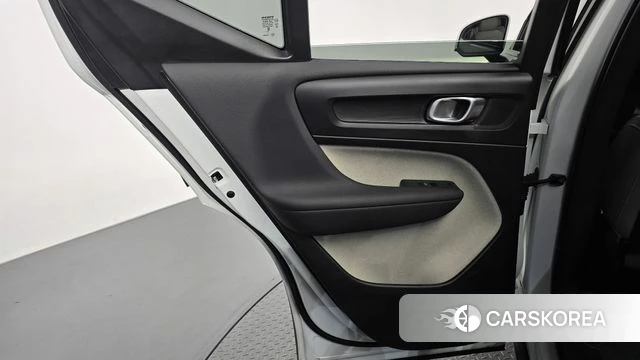 Volvo XC40 id 5045724 из Кореи 18