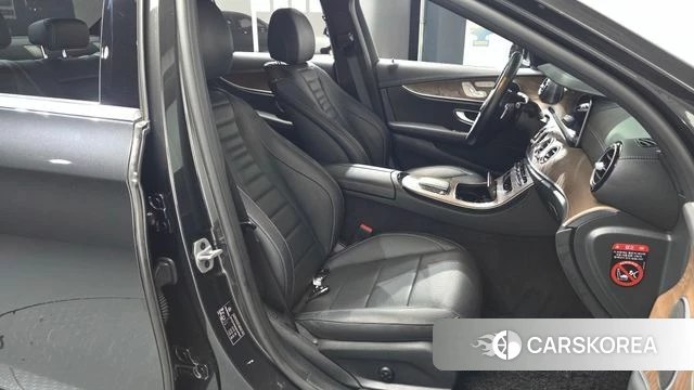 Mercedes-Benz E-Class W213 id 5053764 из Кореи 18