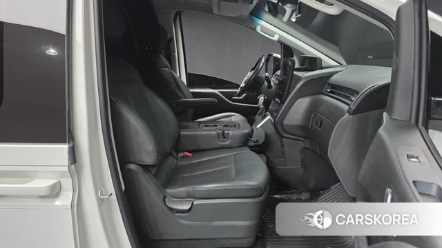 Hyundai Staria id 4706533 из Кореи 18