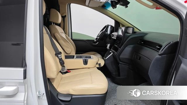 Hyundai Staria id 5001549 из Кореи 18