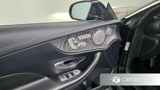 Mercedes-Benz E-Class W213 id 5053678 из Кореи 18