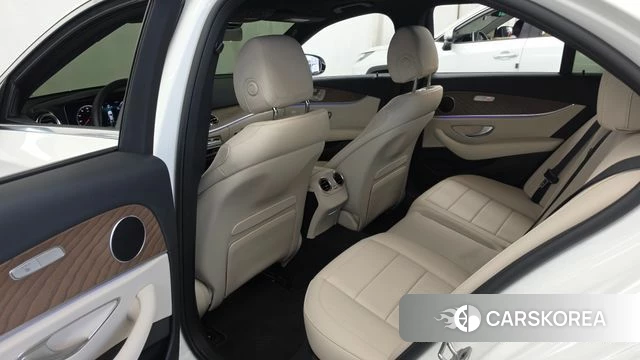 Mercedes-Benz E-Class W213 id 4957839 из Кореи 18