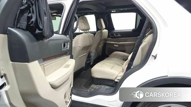 Ford Explorer id 4993197 из Кореи 18