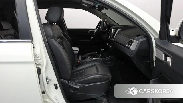 Ssangyong Rexton Sports id 4988243 из Кореи 18