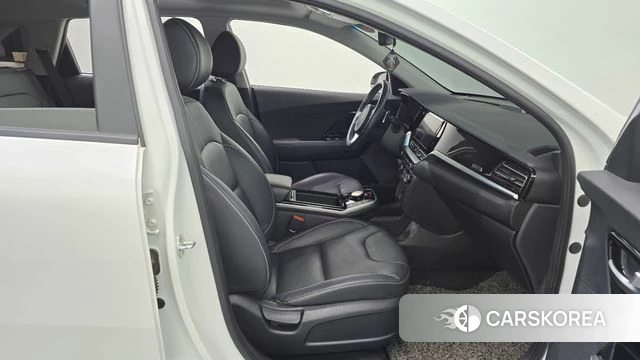 Kia Niro EV id 4966501 из Кореи 18