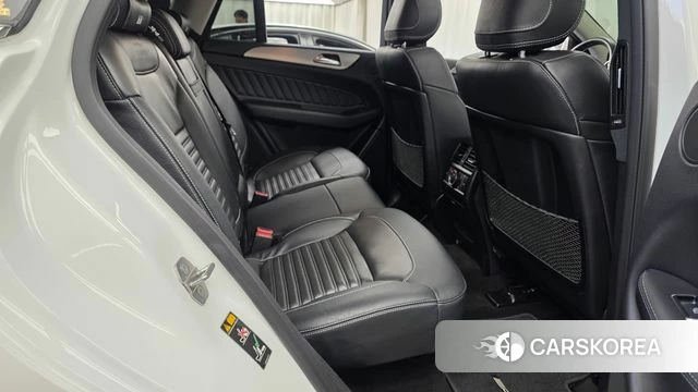 Mercedes-Benz GLE - Class W166 id 5013925 из Кореи 18