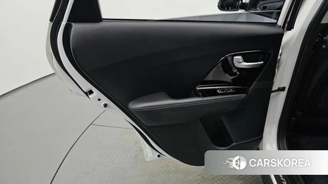 Kia Niro id 5004508 из Кореи 18