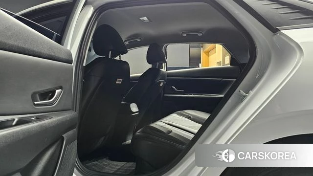 Hyundai Avante Hybrid (CN7) id 5016771 из Кореи 18