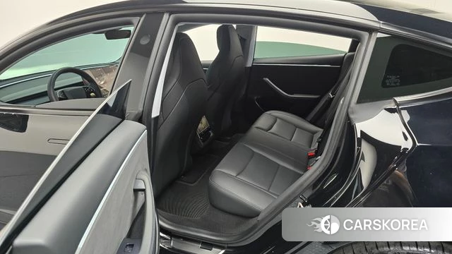Tesla Model 3 id 5011439 из Кореи 18