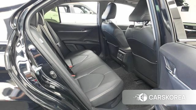 Toyota Camry (XV70) id 4960171 из Кореи 18