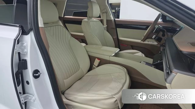 Hyundai Grandeur (GN7) id 5015967 из Кореи 18