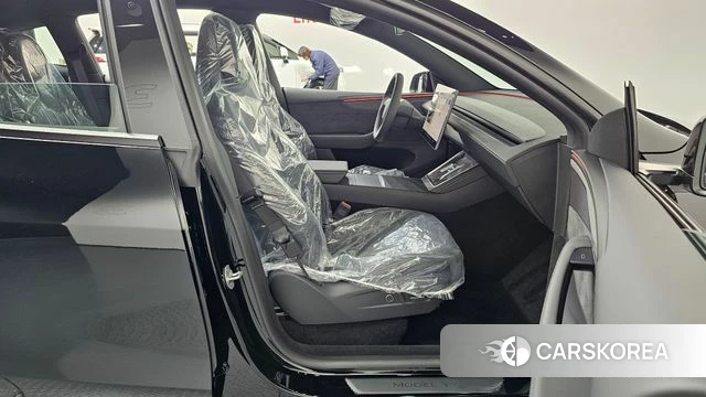 Tesla Model Y id 4853349 из Кореи 19