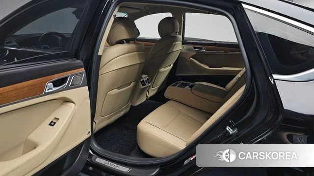 Genesis G80 id 4930827 из Кореи 18