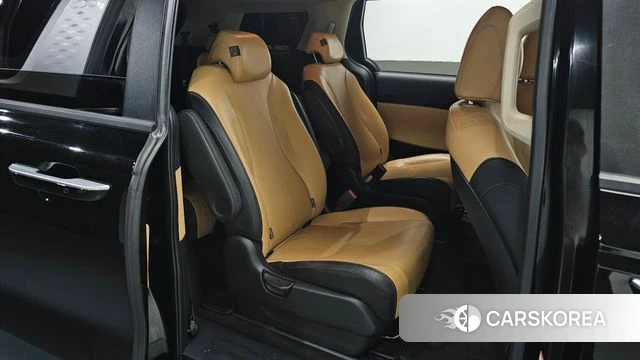 Kia Carnival 4th generation id 4986784 из Кореи 18