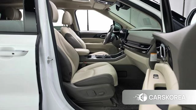 Kia The New Carnival 4th Generation id 5026636 из Кореи 18