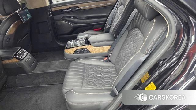 Genesis G90 id 4918555 из Кореи 18