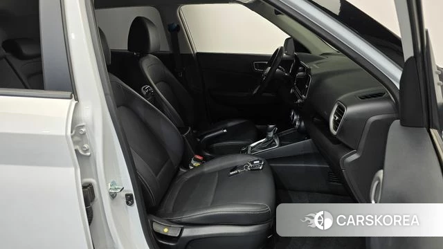 Hyundai Venue id 5038903 из Кореи 18