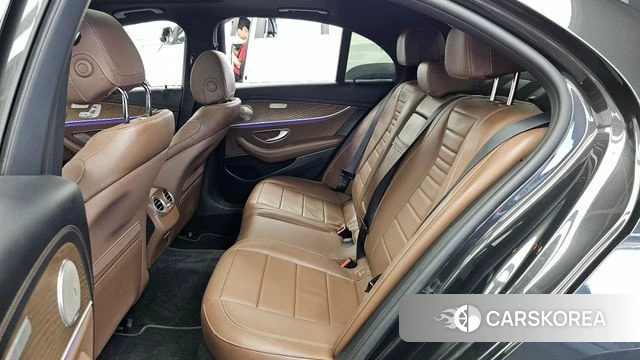 Mercedes-Benz E-Class W213 id 4922964 из Кореи 18