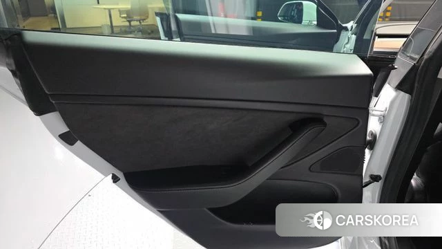 Tesla Model 3 id 4992942 из Кореи 18