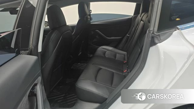 Tesla Model 3 id 4702957 из Кореи 18