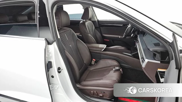 Hyundai Grandeur Hybrid (GN7) id 4834735 из Кореи 18
