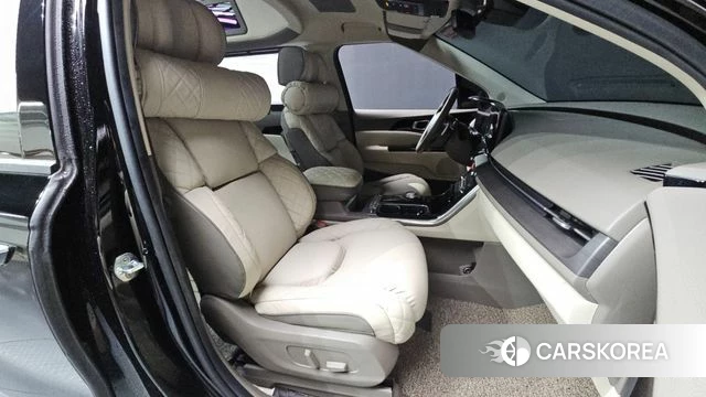 Kia Carnival 4th generation id 5012292 из Кореи 18