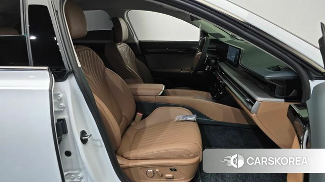 Hyundai Grandeur Hybrid (GN7) id 5011106 из Кореи 18