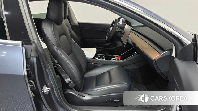 Tesla Model 3 id 4918228 из Кореи 18