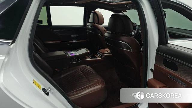 Genesis G90 (RS4) id 5012500 из Кореи 18