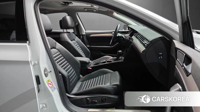 Volkswagen Passat GT (B8) id 4906663 из Кореи 18