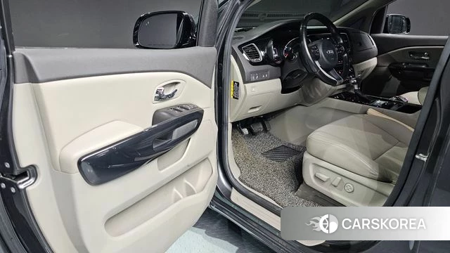 Kia All New Carnival id 5019005 из Кореи 18