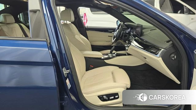BMW 5 Series (G30) id 4951639 из Кореи 18