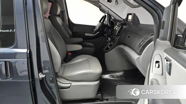 Hyundai The New Grand Starex id 4225671 из Кореи 18