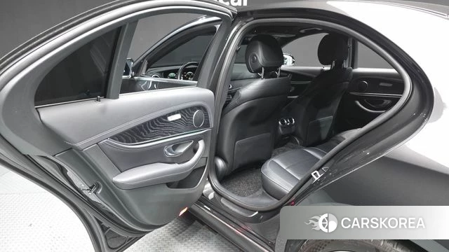 Mercedes-Benz E-Class W213 id 5047779 из Кореи 18